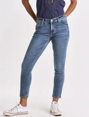 Aiden Mid Rise Girlfriend Jean | Dear John
