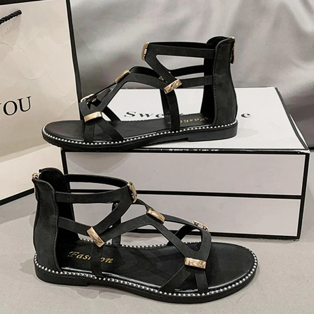 Back Zipper Closure Open Toe Flat Sandals