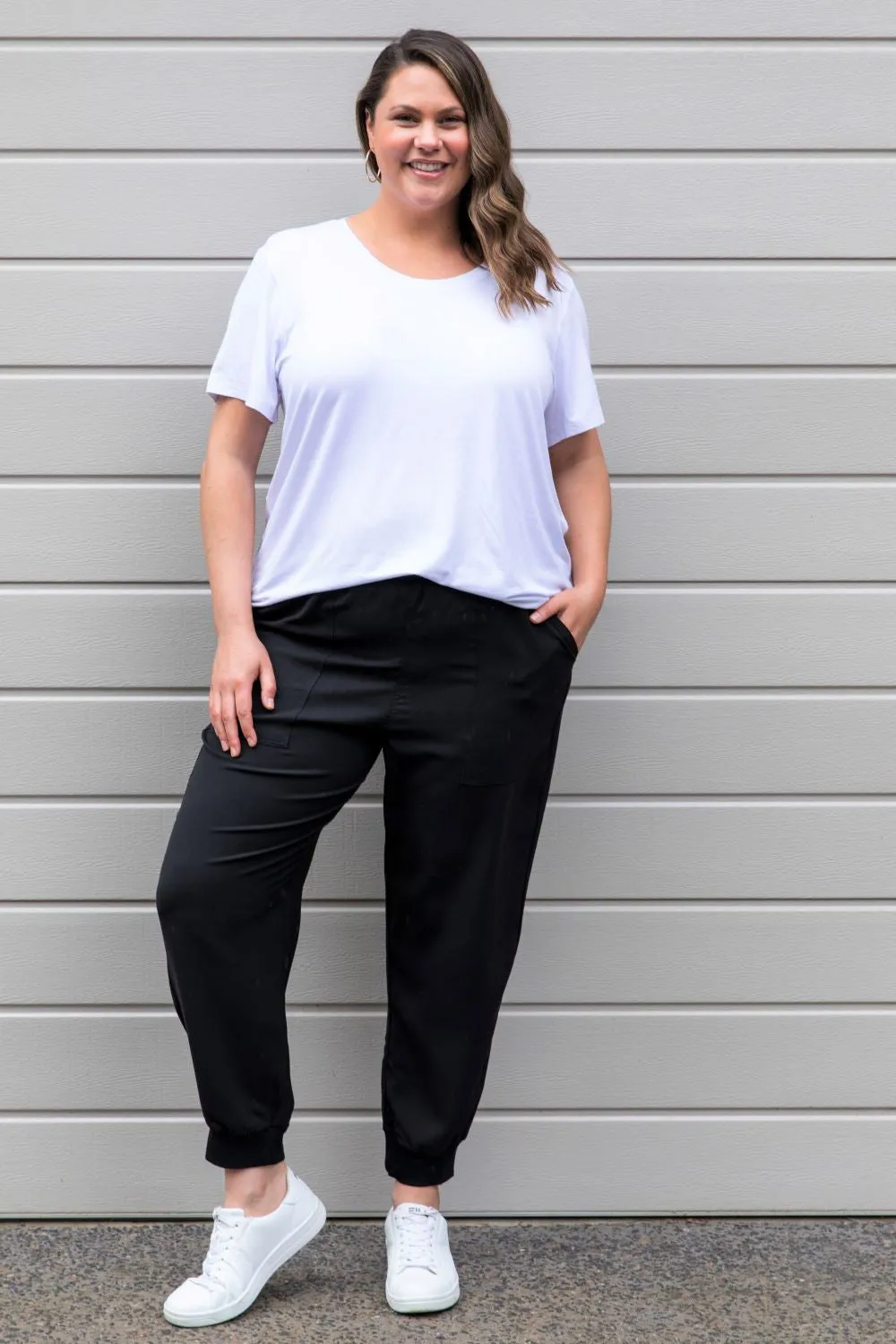 Bree Relaxed Rib Cuff Pant - Black