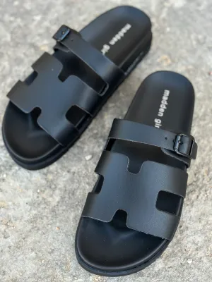 Darlaa Slip On Sandal - Black Paris