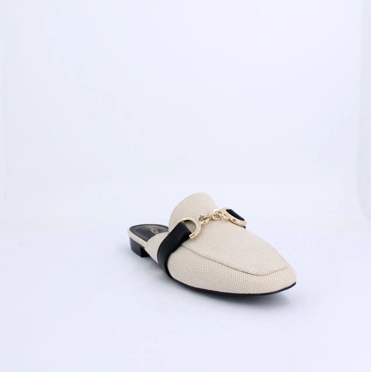 DELANITE-LOAFER-FLAT-CREAM