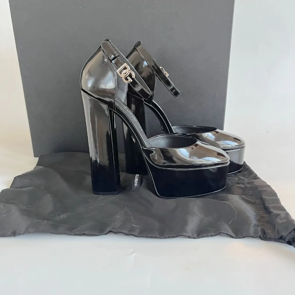 Dolce & Gabbana black polished platform heels, 37