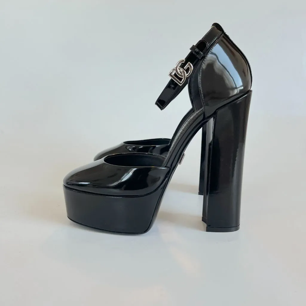 Dolce & Gabbana black polished platform heels, 37