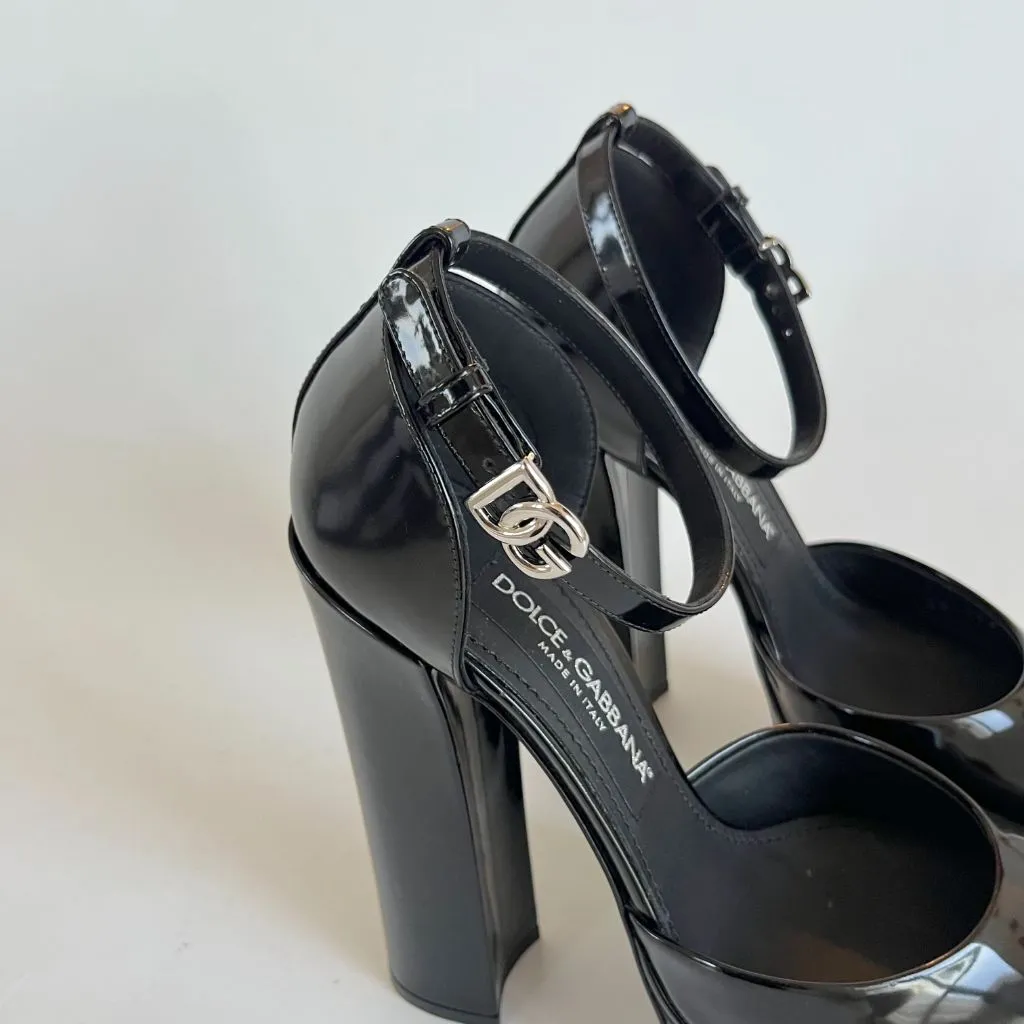 Dolce & Gabbana black polished platform heels, 37