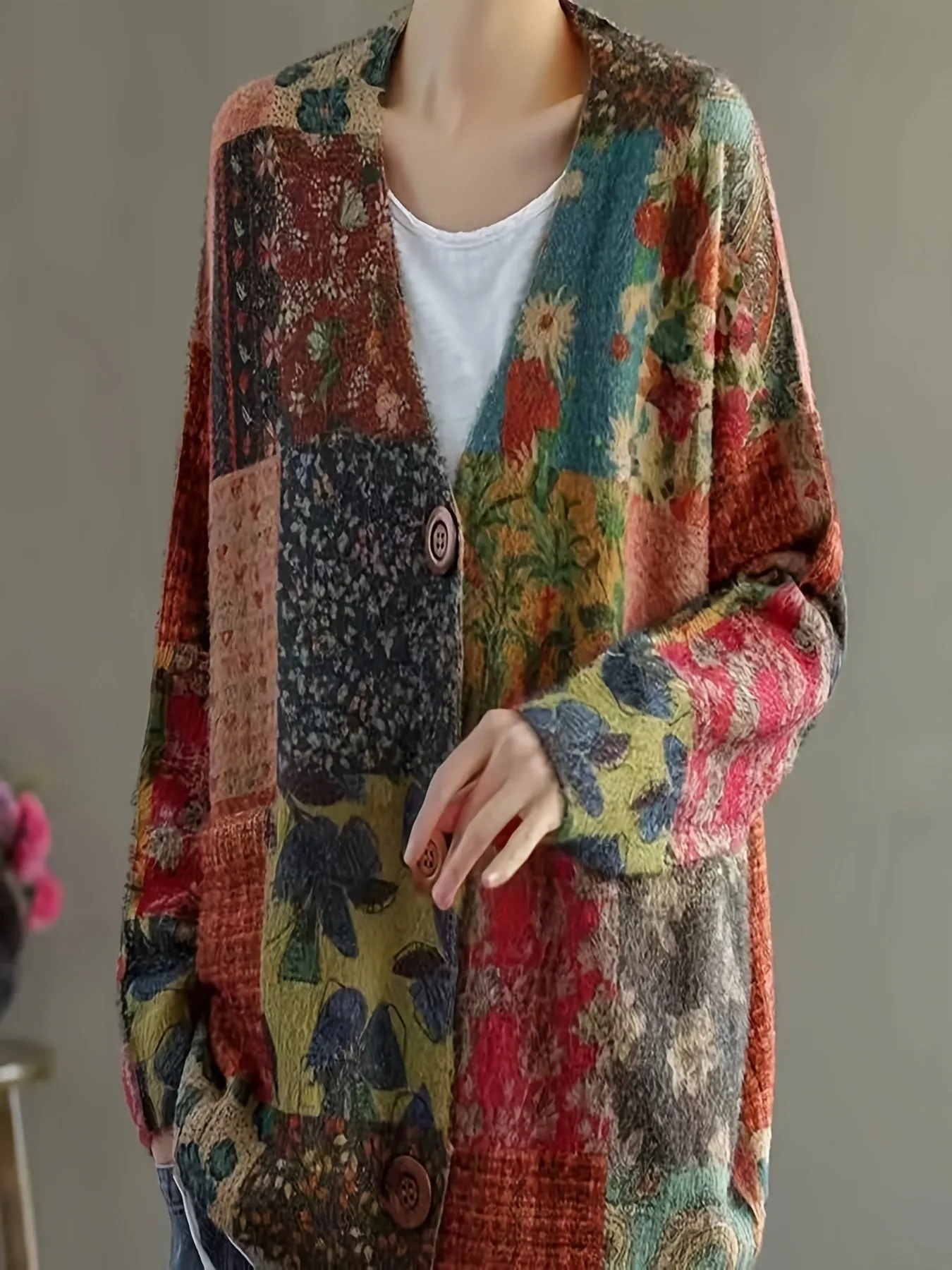 Emma I Elegant Geo-Patterns Cardigan