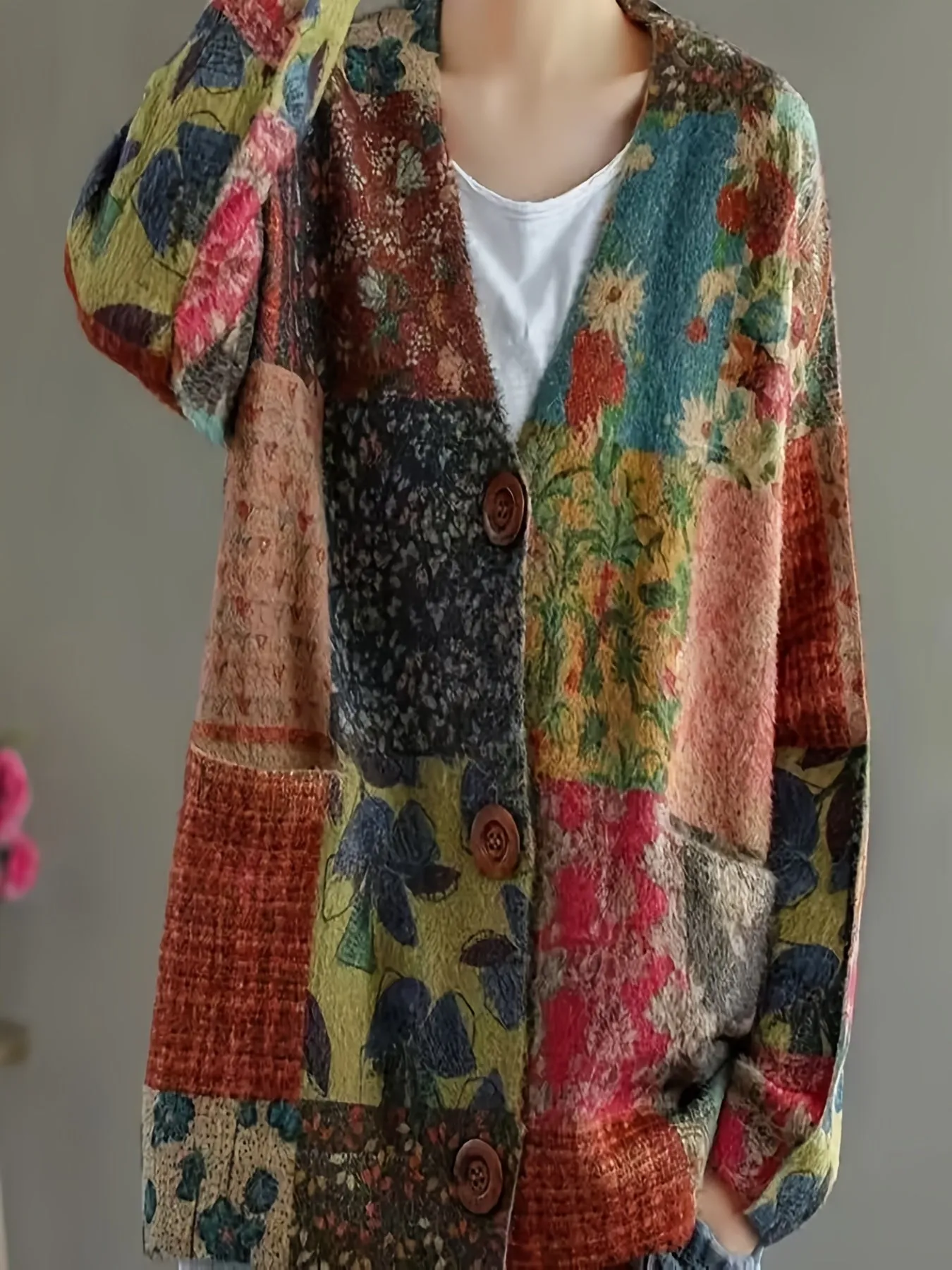 Emma I Elegant Geo-Patterns Cardigan
