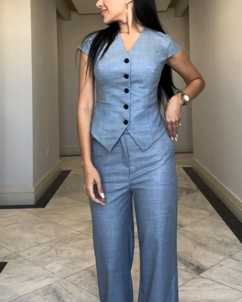 Laura - Linen Top and Trousers Ensemble