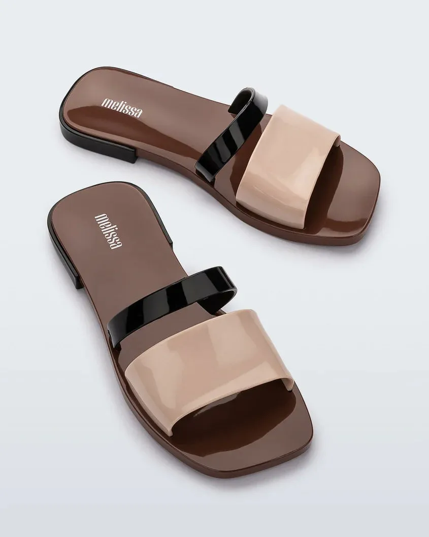 Melissa Ivy Slide Beige/Black