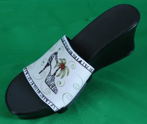 Palm Shoe (shoe not included)