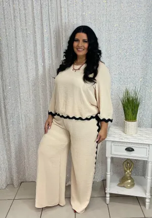Plus nude set with black