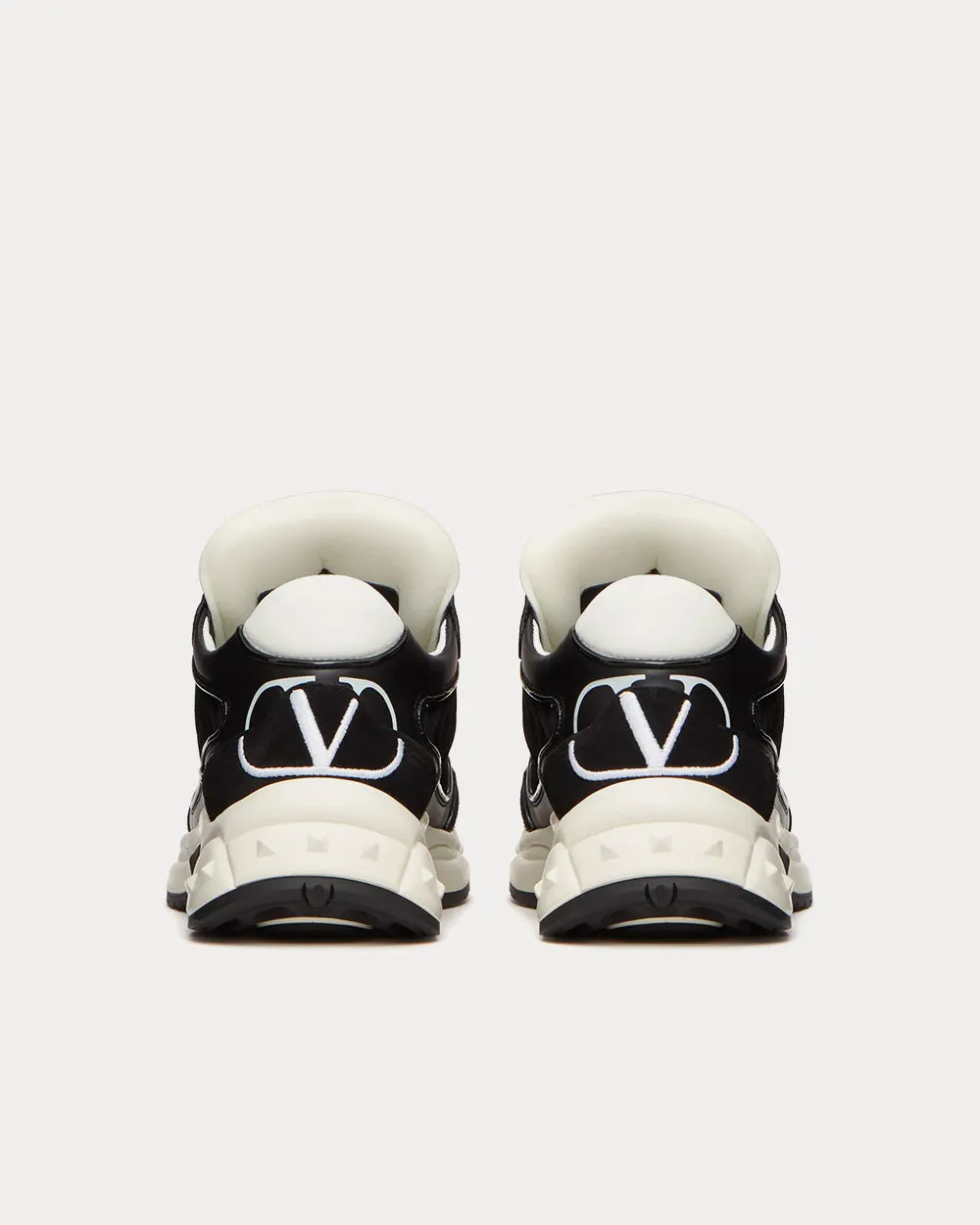 Ready Go Fabric & Leather Black / Light Ivory Low Top Sneakers