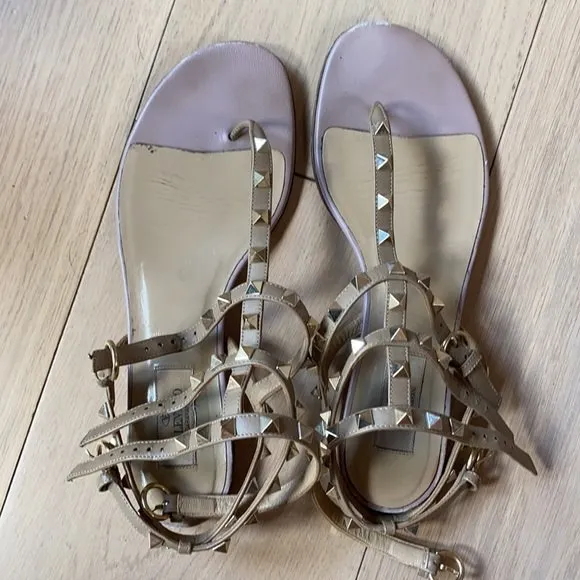 Rockstud Flat Sandals - 8