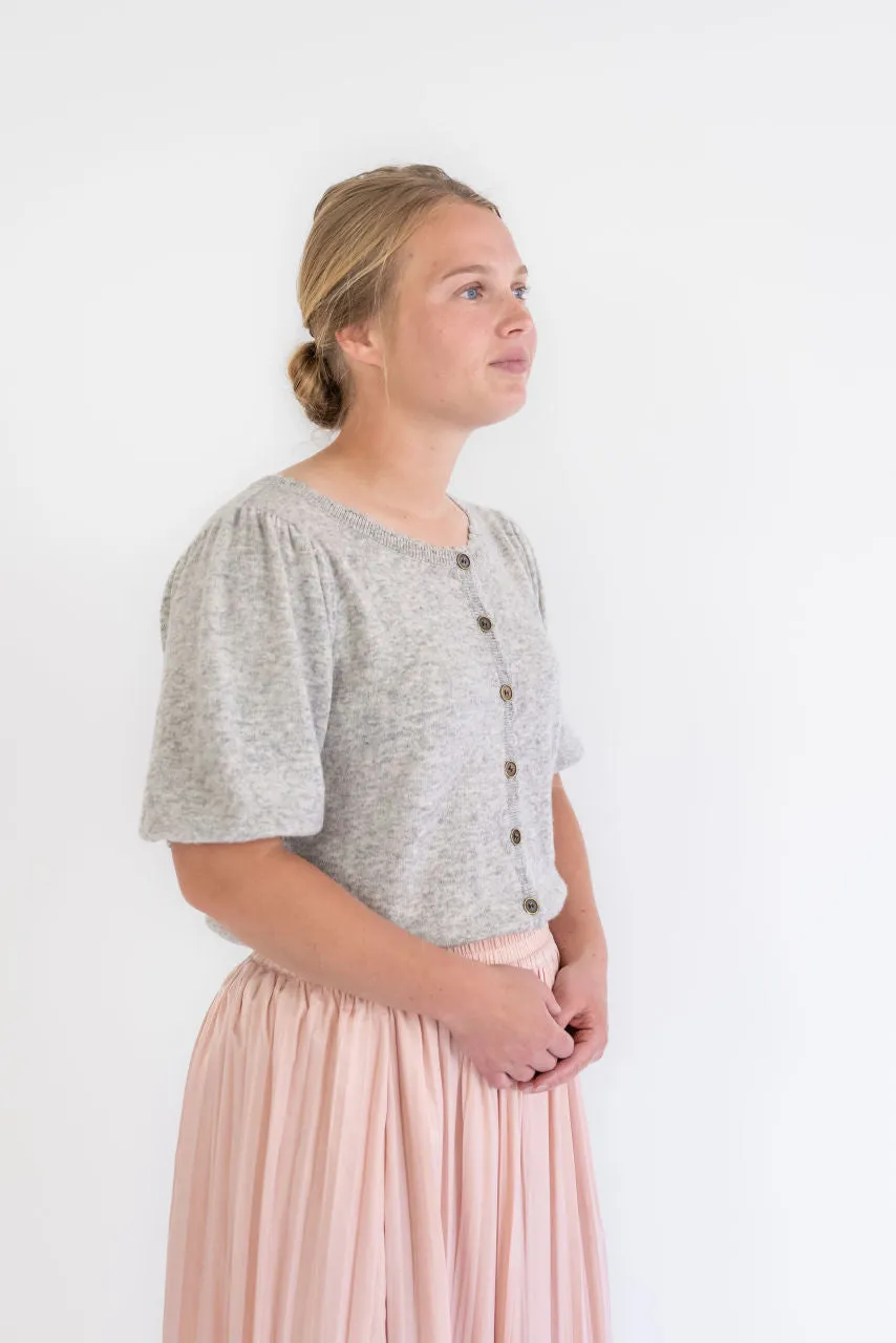 Rosalie Knit Scalloped Cardigan in Soft Gray