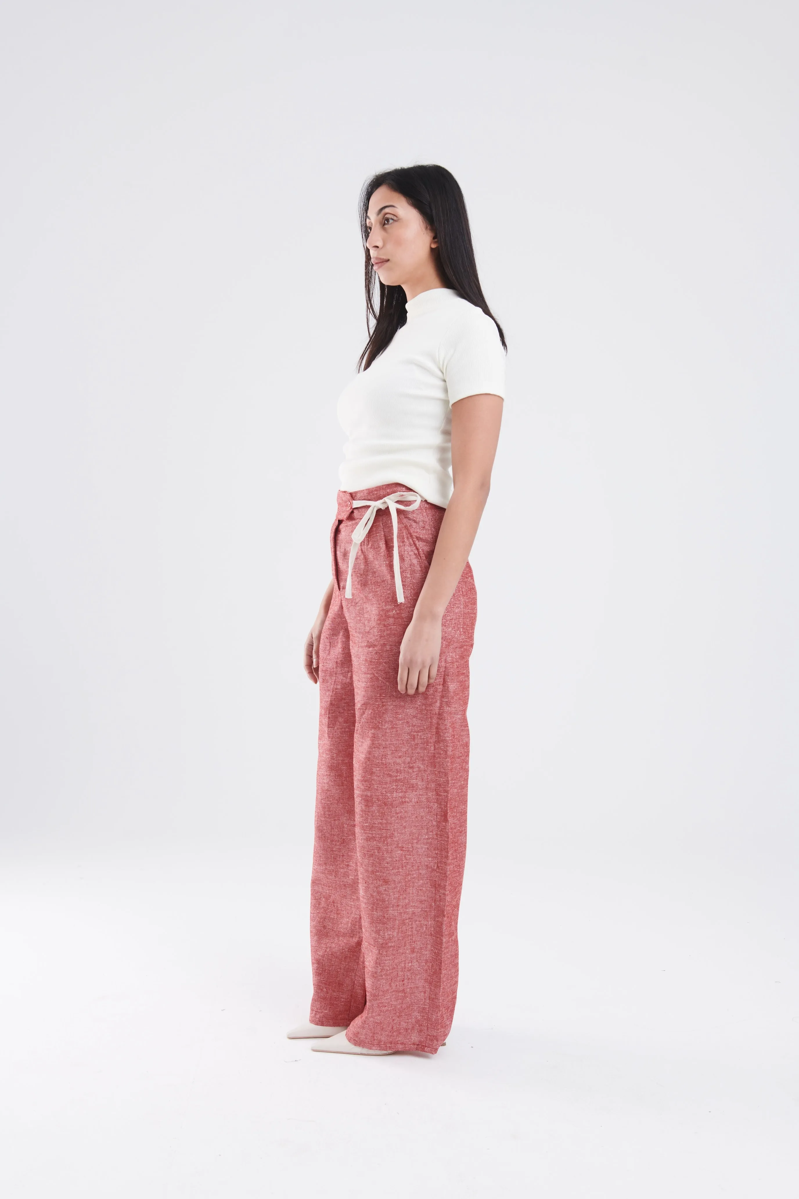 Textured pants in red