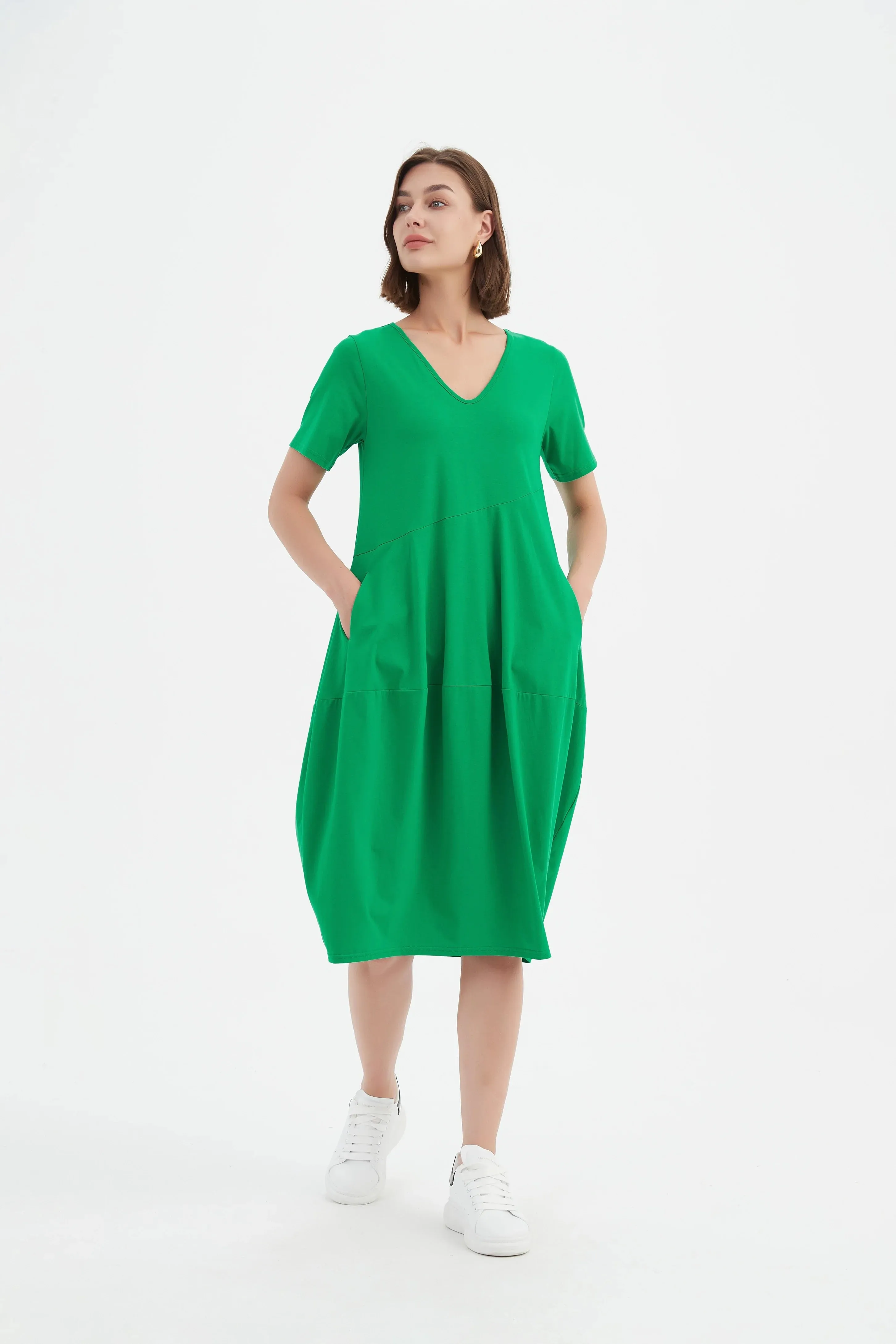 V-Neck Short Sleeve Diagonal Seam Dress