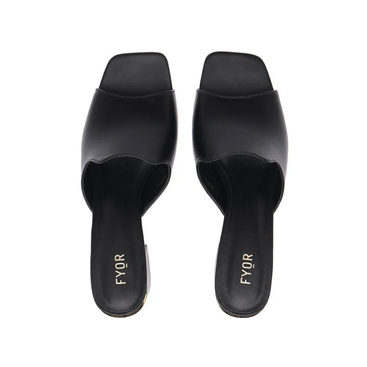 Versatile Casual Mule BCM 167