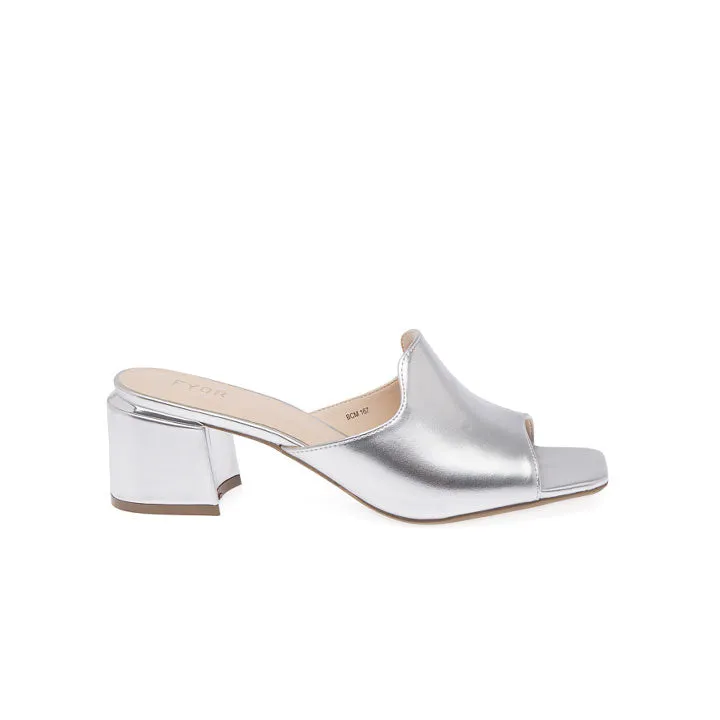 Versatile Casual Mule BCM 167