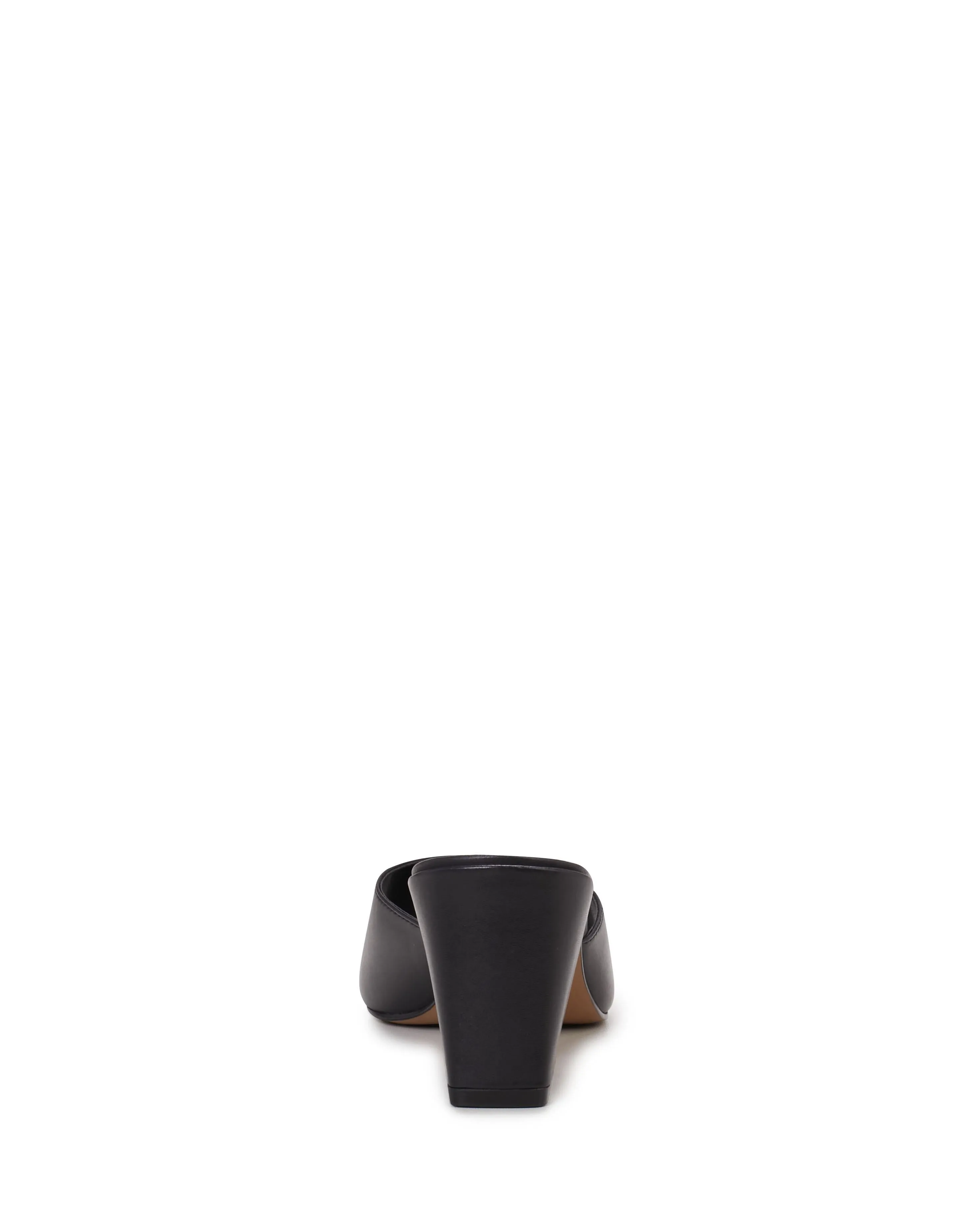 Vince Camuto Women's Sacha Black M